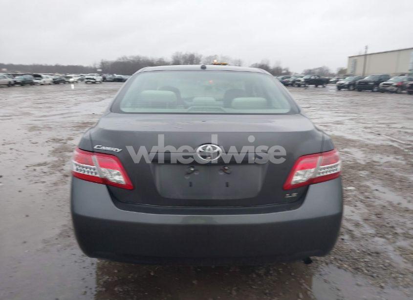 Photo 16 of 2010 Toyota Camry LE (VIN 4T4BF3EK7AR068620)