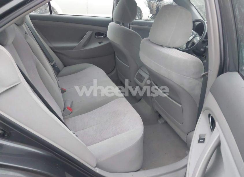 Photo 8 of 2010 Toyota Camry LE (VIN 4T4BF3EK7AR068620)