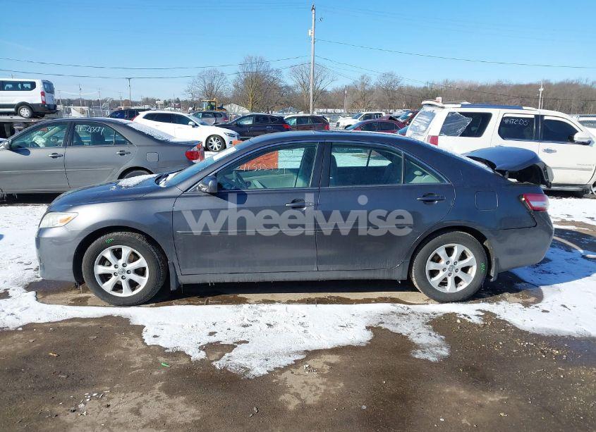 Photo 14 of 2011 Toyota Camry LE (VIN 4T4BF3EK7BR093843)