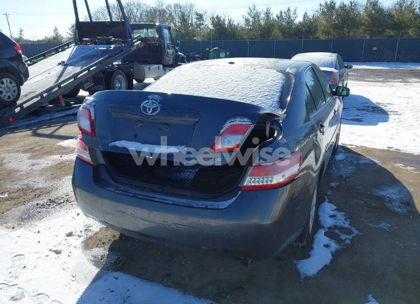 Photo 4 of 2011 Toyota Camry LE (VIN 4T4BF3EK7BR093843)