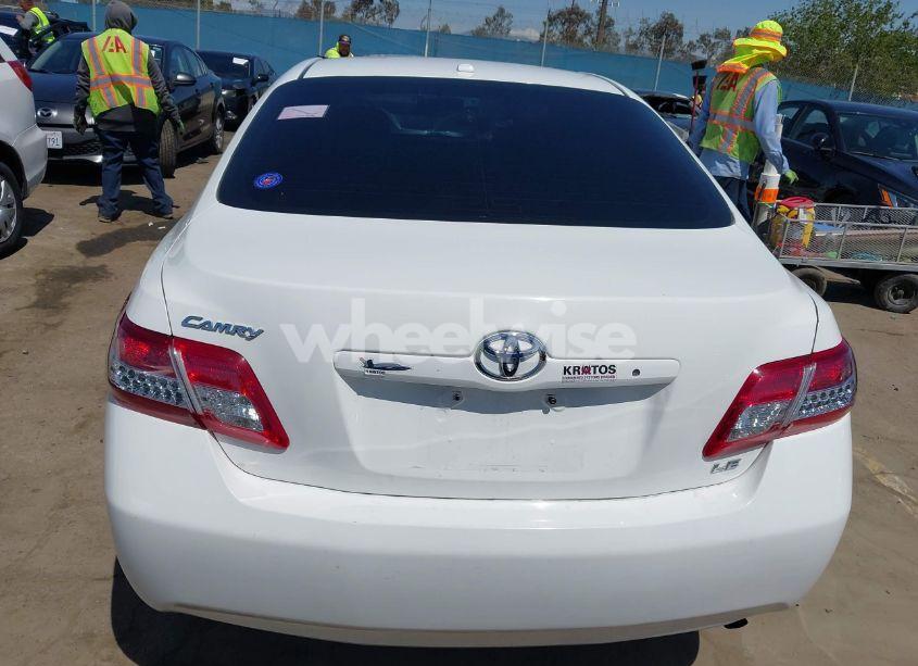 Photo 17 of 2011 Toyota Camry LE (VIN 4T4BF3EK7BR103013)