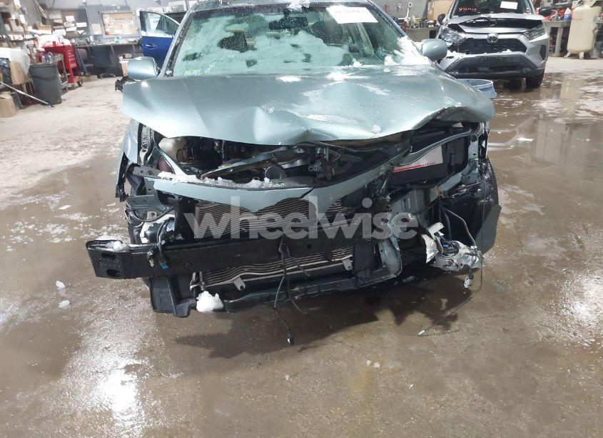 Photo 6 of 2011 Toyota Camry LE (VIN 4T4BF3EK7BR126257)