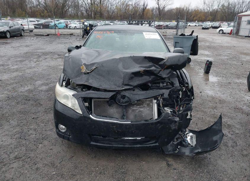 Photo 12 of 2011 Toyota Camry XLE (VIN 4T4BF3EK7BR152745)