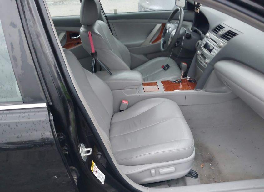 Photo 5 of 2011 Toyota Camry XLE (VIN 4T4BF3EK7BR152745)