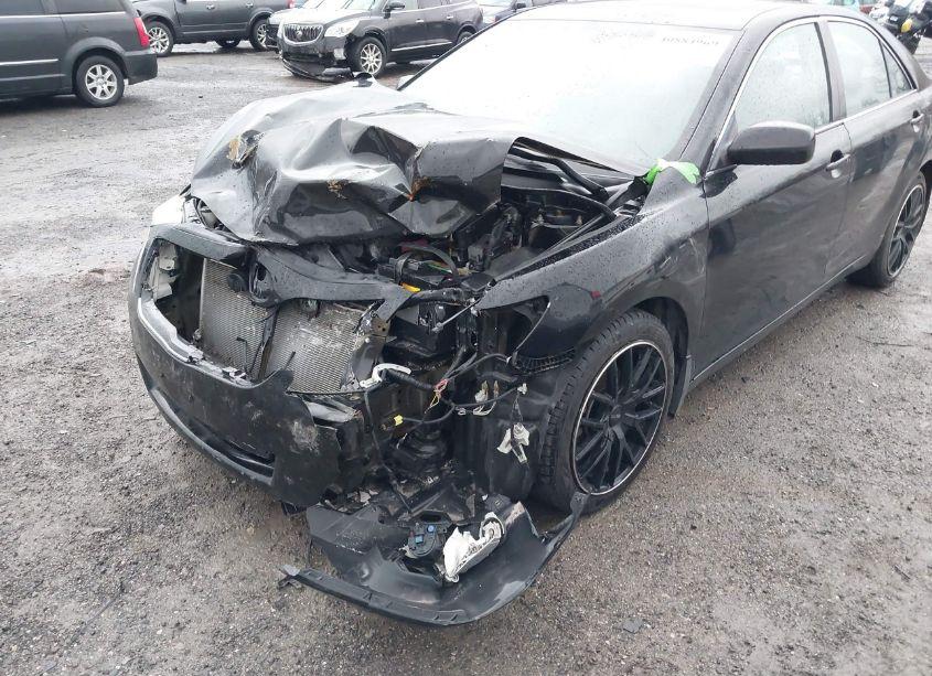 Photo 6 of 2011 Toyota Camry XLE (VIN 4T4BF3EK7BR152745)