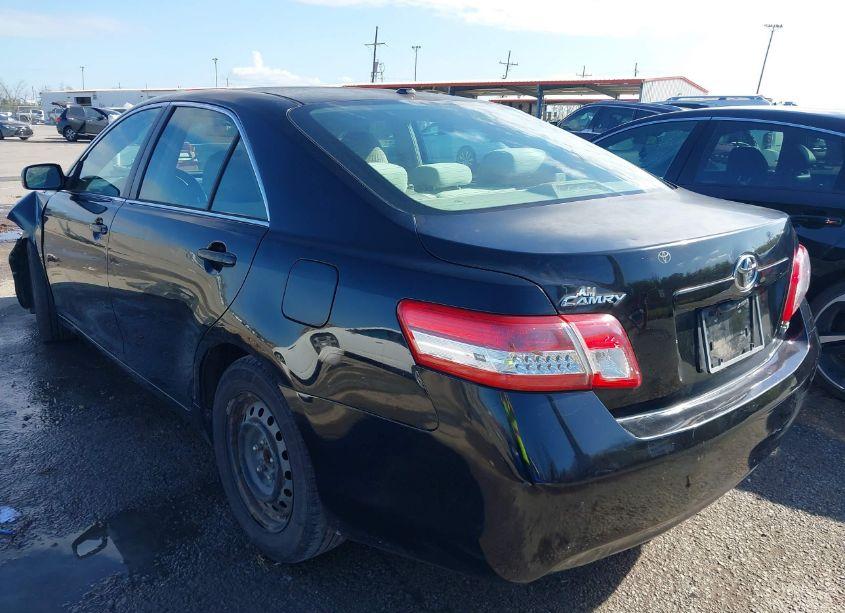Photo 3 of 2011 Toyota Camry LE (VIN 4T4BF3EK7BR156407)