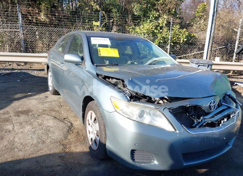 2011 Toyota Camry LE (VIN 4T4BF3EK7BR157069) main photo