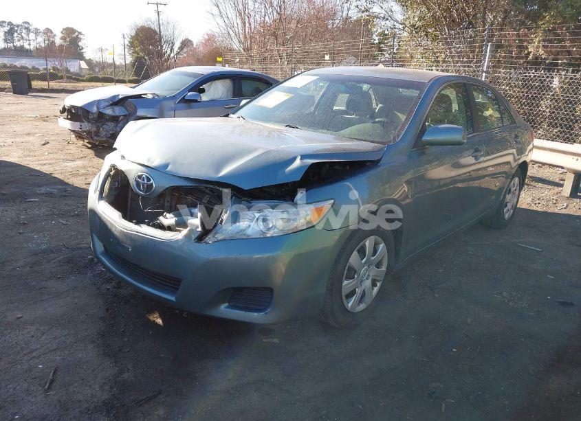 Photo 2 of 2011 Toyota Camry LE (VIN 4T4BF3EK7BR157069)