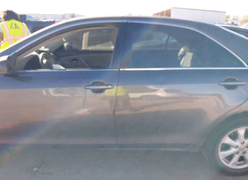 Photo 14 of 2011 Toyota Camry LE (VIN 4T4BF3EK7BR161056)