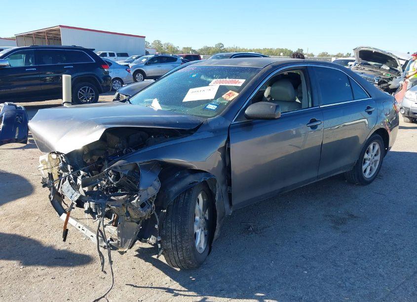 Photo 2 of 2011 Toyota Camry LE (VIN 4T4BF3EK7BR161056)