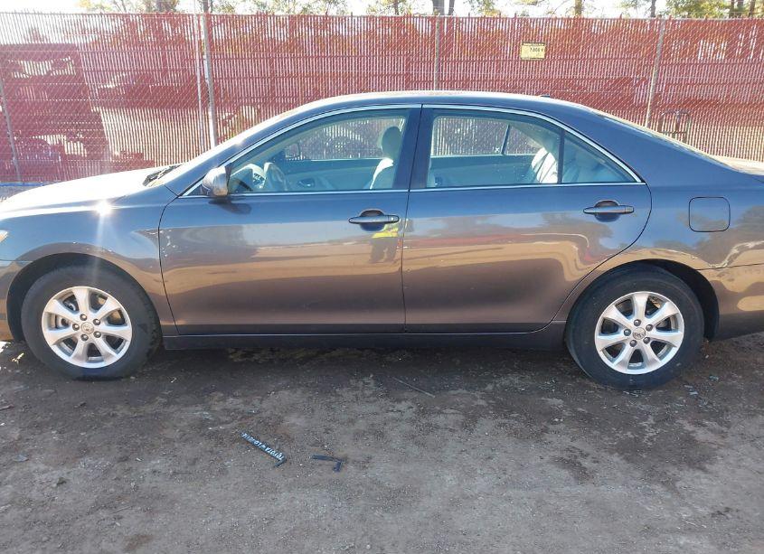 Photo 14 of 2011 Toyota Camry LE (VIN 4T4BF3EK7BR161980)