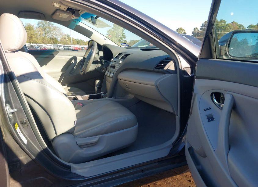 Photo 5 of 2011 Toyota Camry LE (VIN 4T4BF3EK7BR161980)