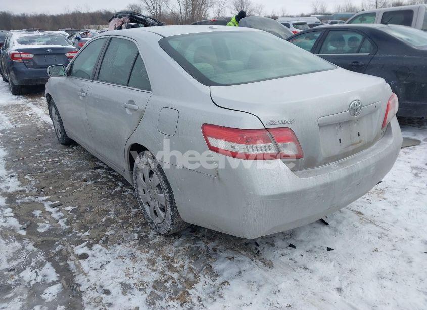 Photo 3 of 2011 Toyota Camry LE (VIN 4T4BF3EK7BR190833)