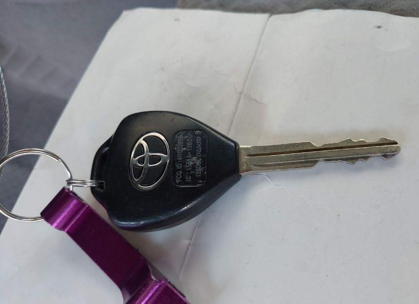 Photo 11 of 2011 Toyota Camry LE (VIN 4T4BF3EK7BR210949)