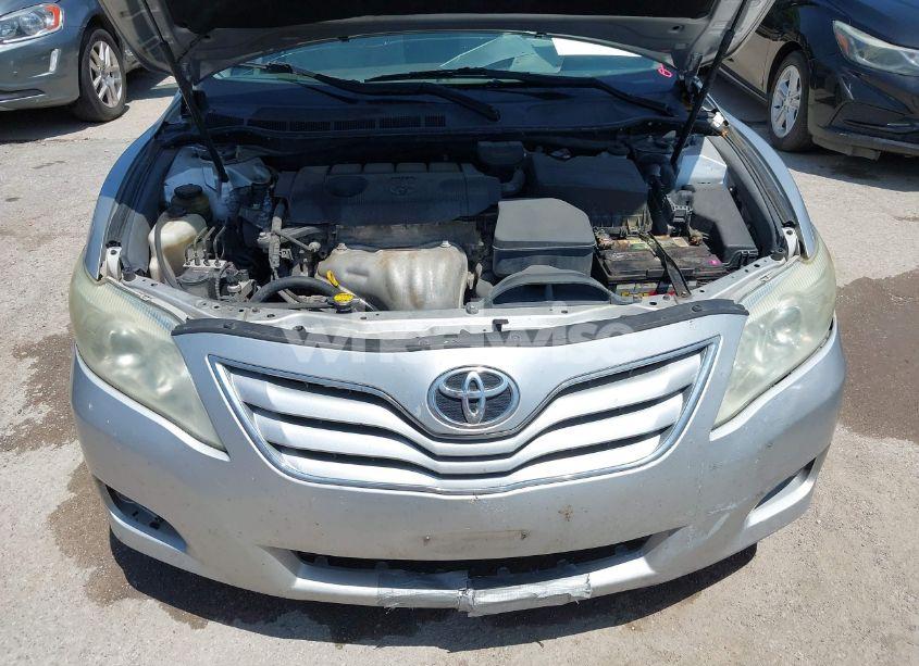 Photo 10 of 2011 Toyota Camry LE (VIN 4T4BF3EK7BR211891)
