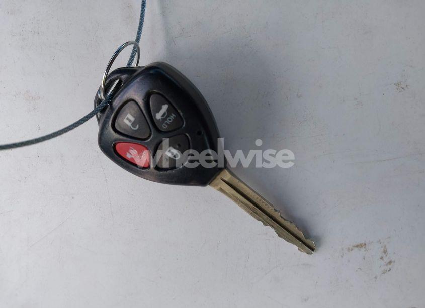 Photo 11 of 2010 Toyota Camry LE (VIN 4T4BF3EK8AR011861)