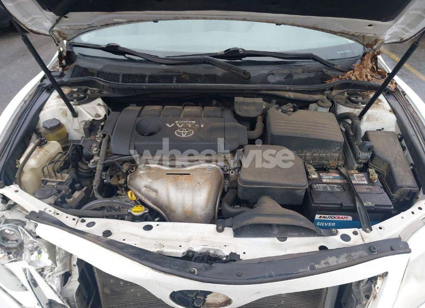 Photo 10 of 2010 Toyota Camry LE (VIN 4T4BF3EK8AR018891)