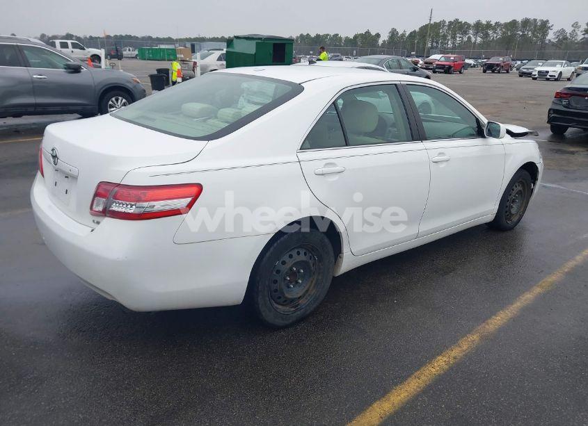 Photo 4 of 2010 Toyota Camry LE (VIN 4T4BF3EK8AR018891)