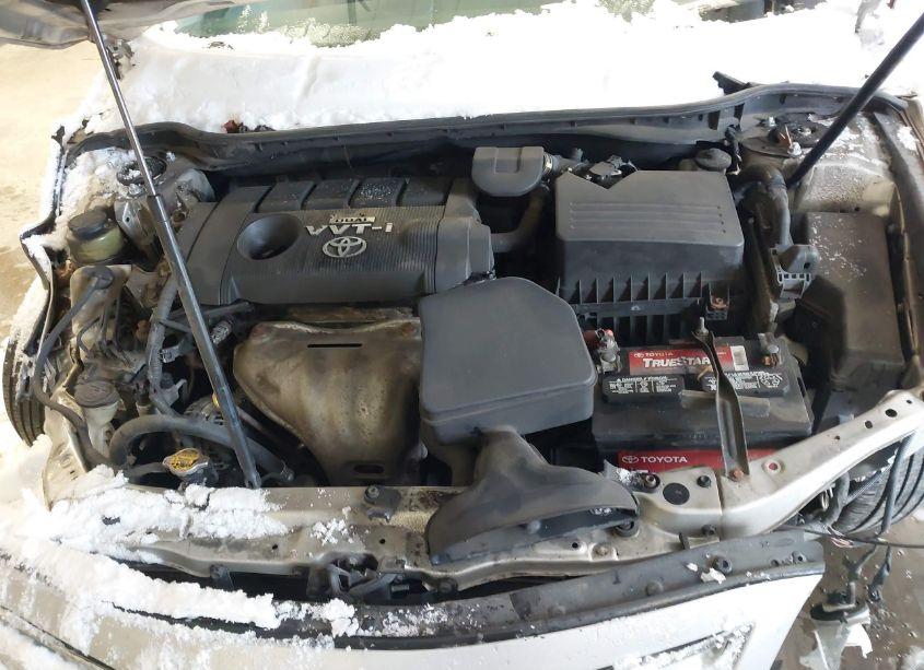 Photo 10 of 2010 Toyota Camry LE (VIN 4T4BF3EK8AR044620)