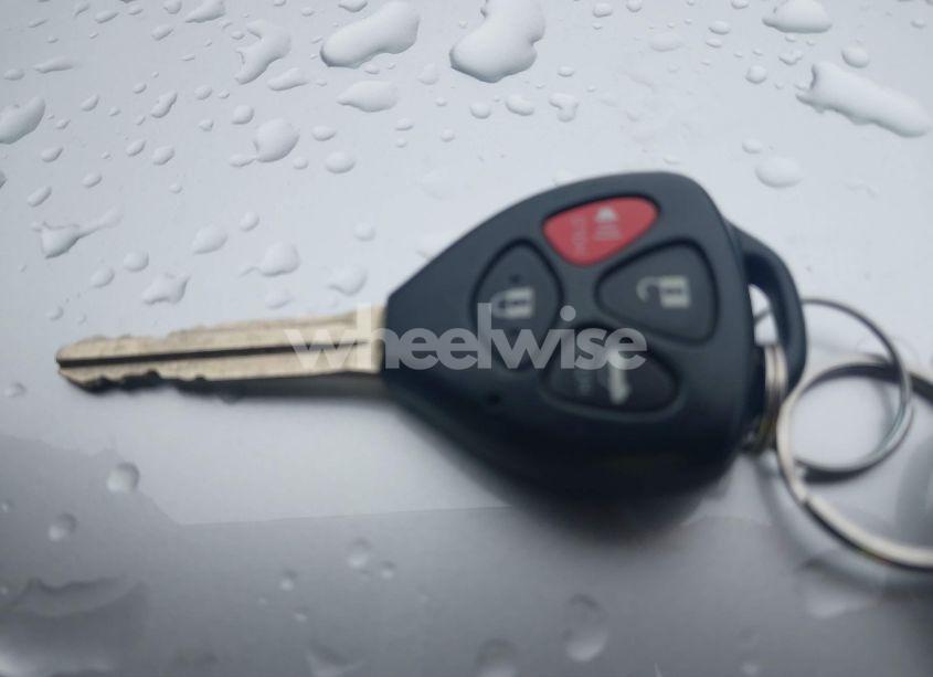 Photo 11 of 2010 Toyota Camry LE (VIN 4T4BF3EK8AR046531)