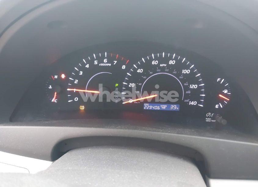 Photo 7 of 2010 Toyota Camry LE (VIN 4T4BF3EK8AR046531)