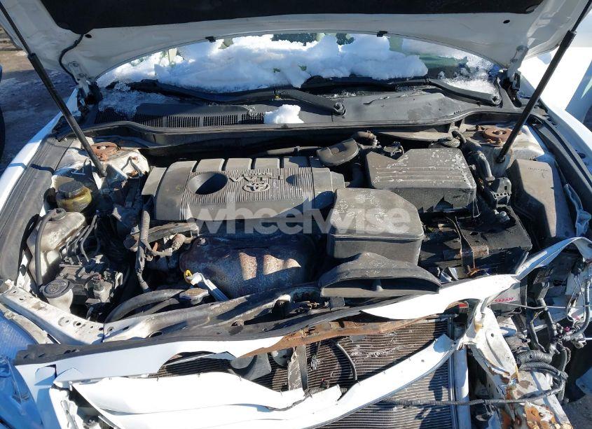 Photo 10 of 2010 Toyota Camry XLE (VIN 4T4BF3EK8AR046903)