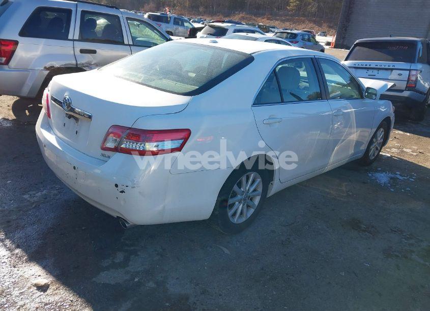 Photo 4 of 2010 Toyota Camry XLE (VIN 4T4BF3EK8AR046903)