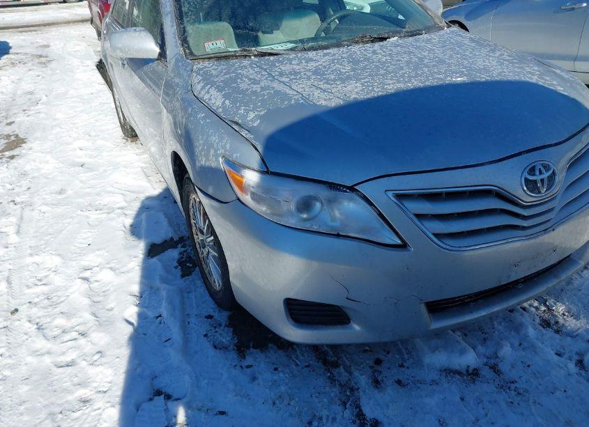 Photo 15 of 2010 Toyota Camry LE (VIN 4T4BF3EK8AR064351)
