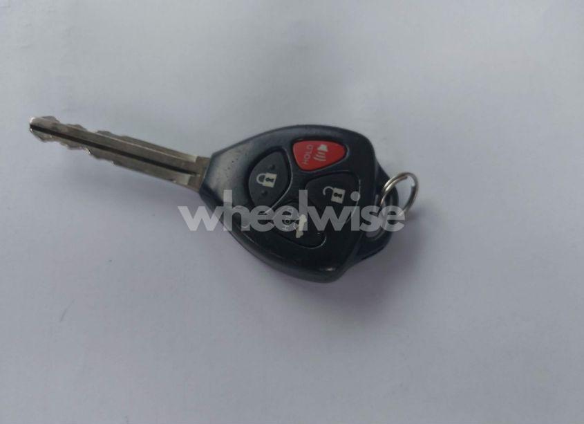 Photo 11 of 2010 Toyota Camry LE (VIN 4T4BF3EK8AR073082)