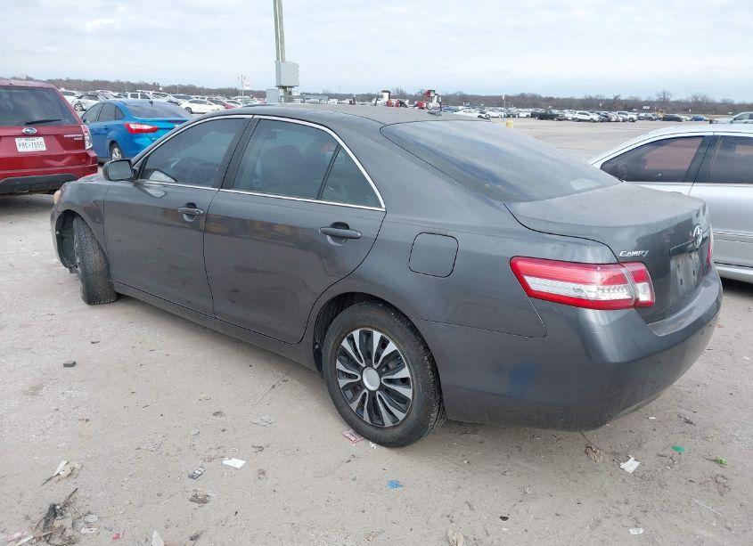 Photo 3 of 2010 Toyota Camry LE (VIN 4T4BF3EK8AR074295)