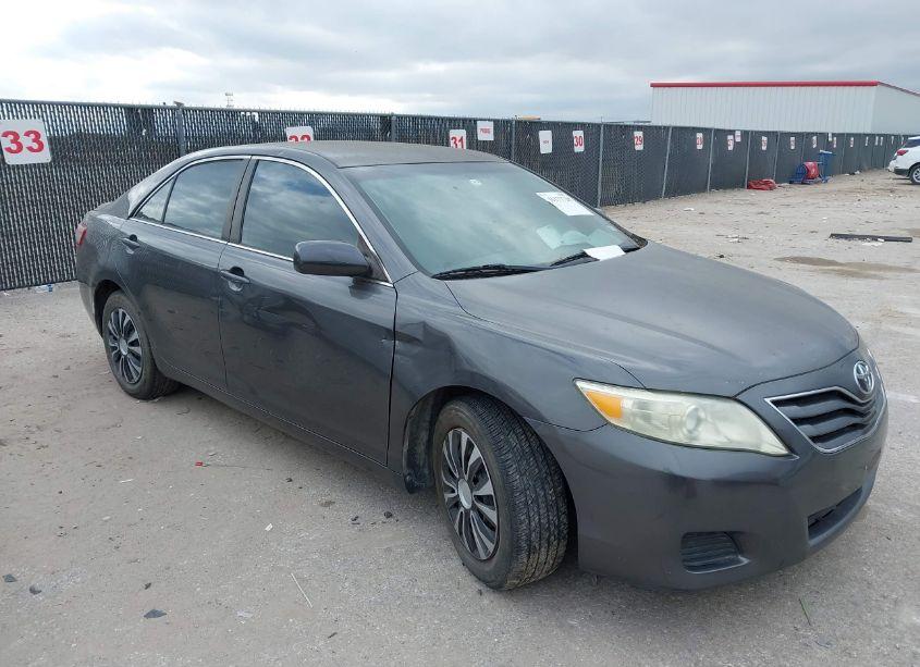 Photo 6 of 2010 Toyota Camry LE (VIN 4T4BF3EK8AR074295)