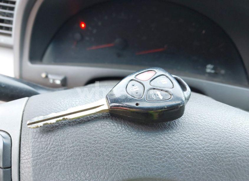 Photo 11 of 2011 Toyota Camry LE (VIN 4T4BF3EK8BR096783)