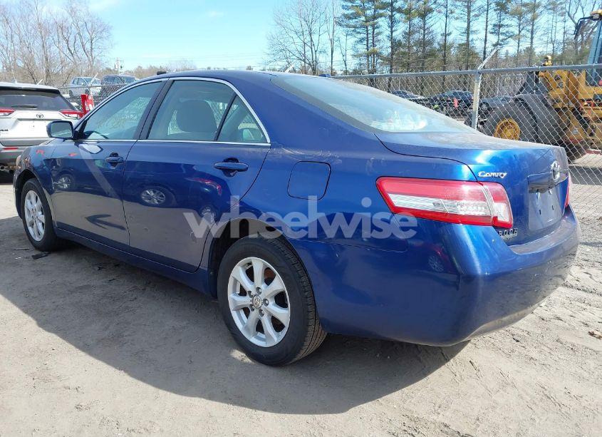 Photo 3 of 2011 Toyota Camry LE (VIN 4T4BF3EK8BR096783)