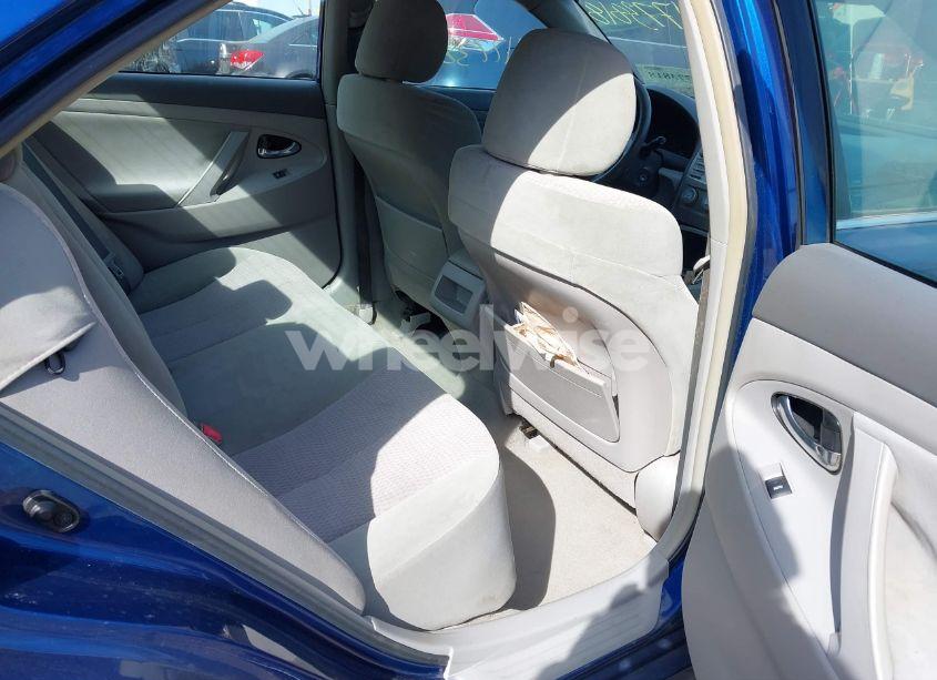 Photo 8 of 2011 Toyota Camry LE (VIN 4T4BF3EK8BR096783)