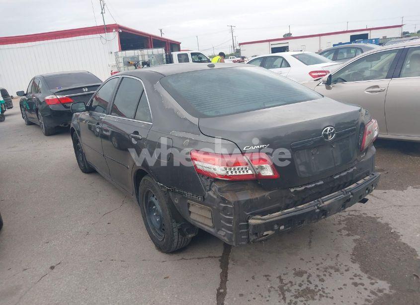 Photo 3 of 2011 Toyota Camry LE (VIN 4T4BF3EK8BR098632)