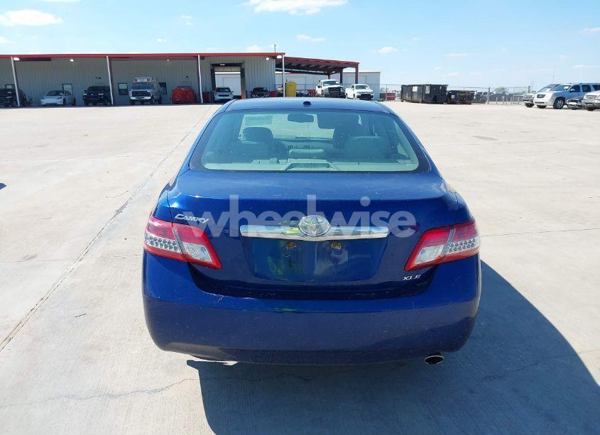 Photo 16 of 2011 Toyota Camry XLE (VIN 4T4BF3EK8BR103022)