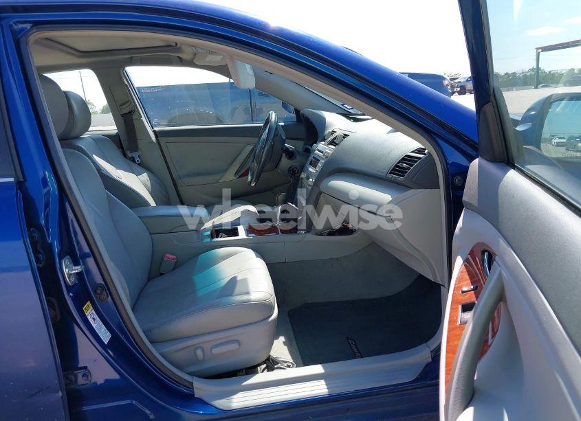 Photo 5 of 2011 Toyota Camry XLE (VIN 4T4BF3EK8BR103022)