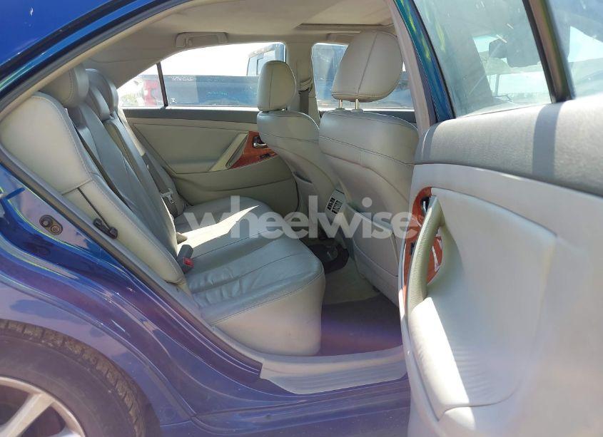 Photo 8 of 2011 Toyota Camry XLE (VIN 4T4BF3EK8BR103022)