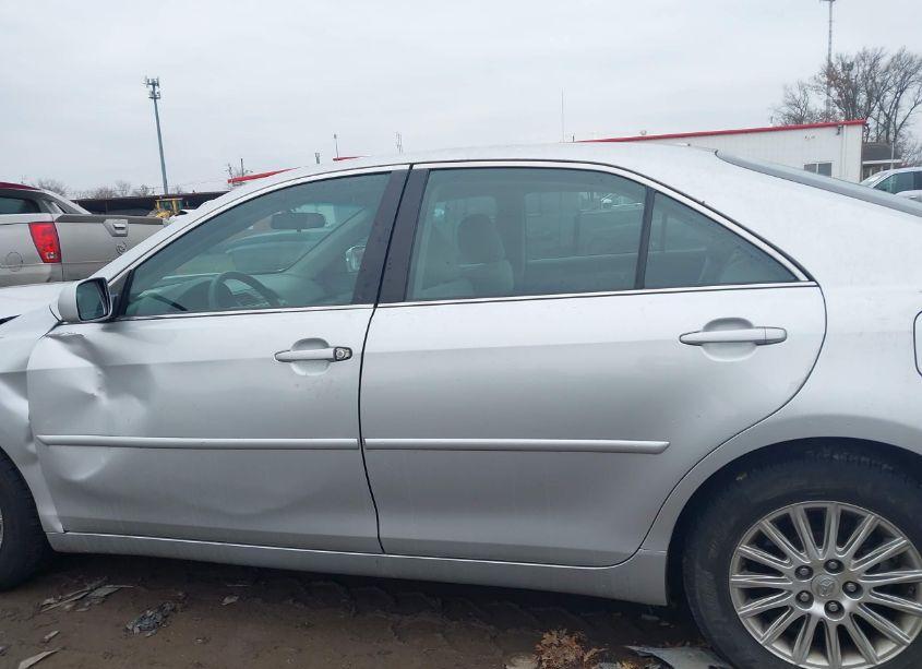 Photo 14 of 2011 Toyota Camry LE (VIN 4T4BF3EK8BR103781)