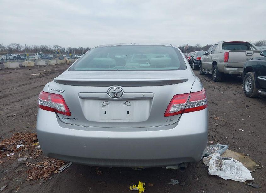 Photo 16 of 2011 Toyota Camry LE (VIN 4T4BF3EK8BR103781)