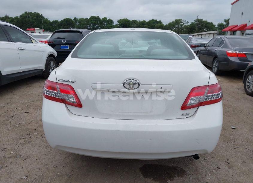 Photo 17 of 2011 Toyota Camry LE (VIN 4T4BF3EK8BR108365)