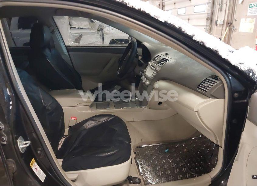 Photo 5 of 2011 Toyota Camry LE (VIN 4T4BF3EK8BR109080)