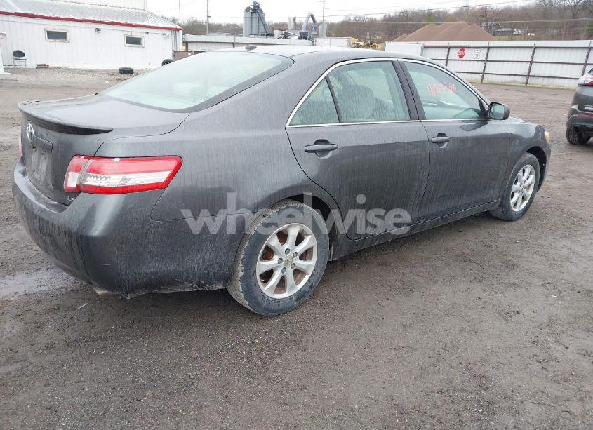 Photo 4 of 2011 Toyota Camry LE (VIN 4T4BF3EK8BR110052)