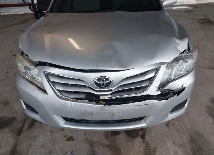 Photo 6 of 2011 Toyota Camry LE (VIN 4T4BF3EK8BR112884)