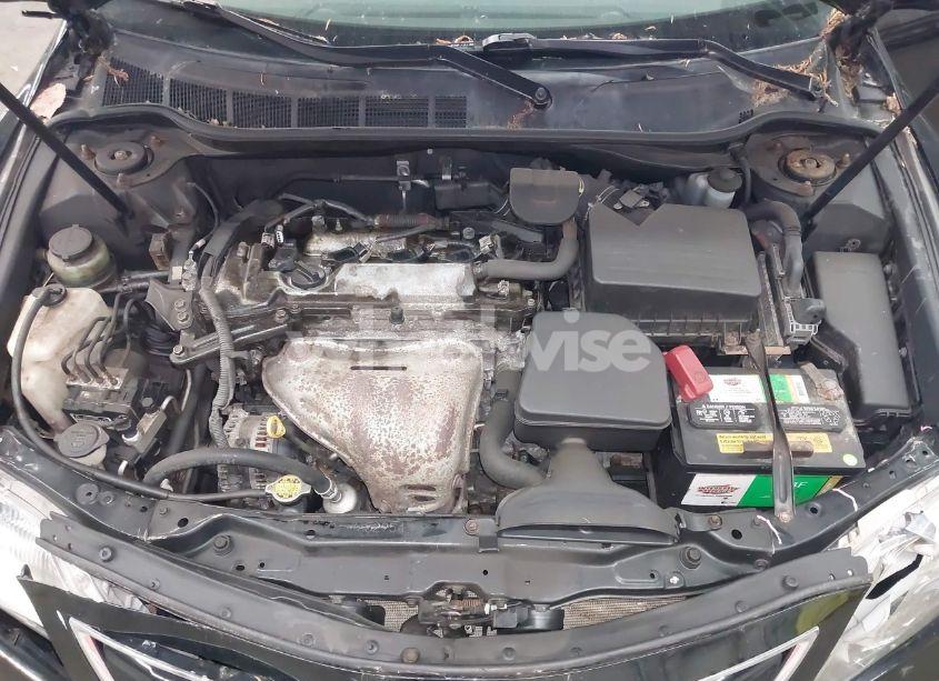 Photo 10 of 2011 Toyota Camry LE (VIN 4T4BF3EK8BR114909)