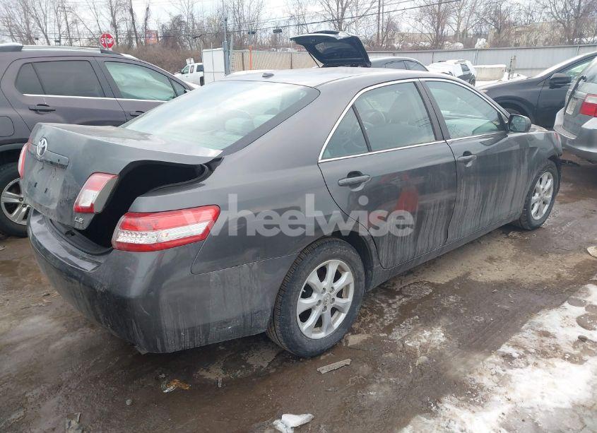 Photo 4 of 2011 Toyota Camry LE (VIN 4T4BF3EK8BR115686)