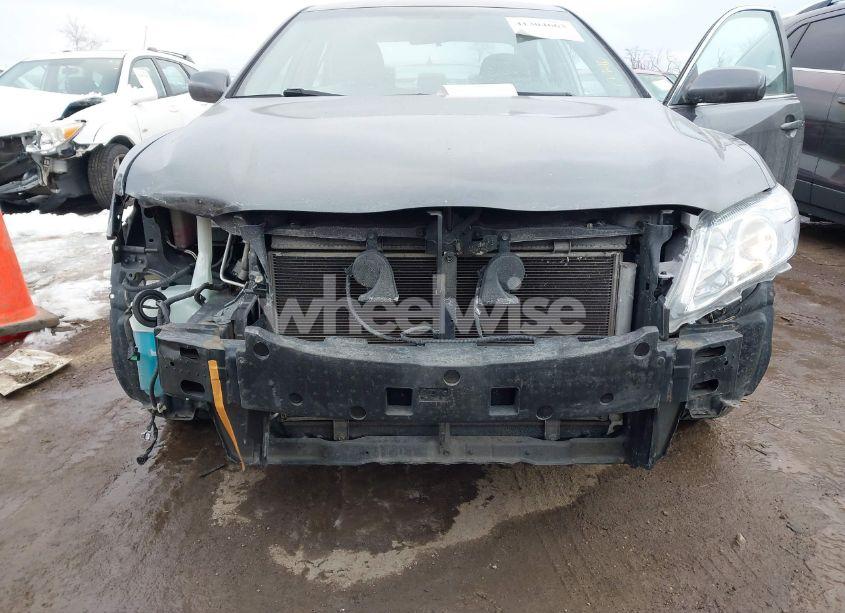 Photo 6 of 2011 Toyota Camry LE (VIN 4T4BF3EK8BR115686)