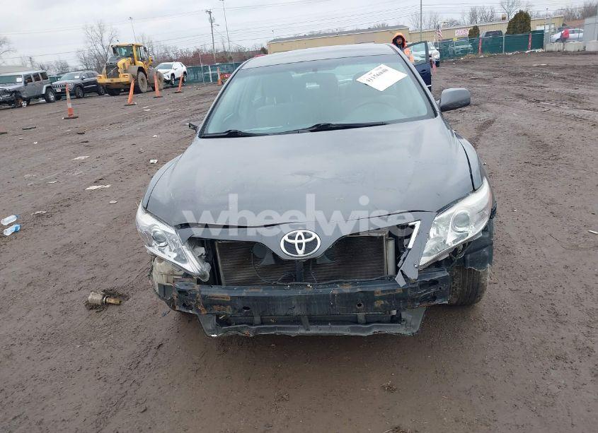 Photo 12 of 2011 Toyota Camry LE (VIN 4T4BF3EK8BR126218)