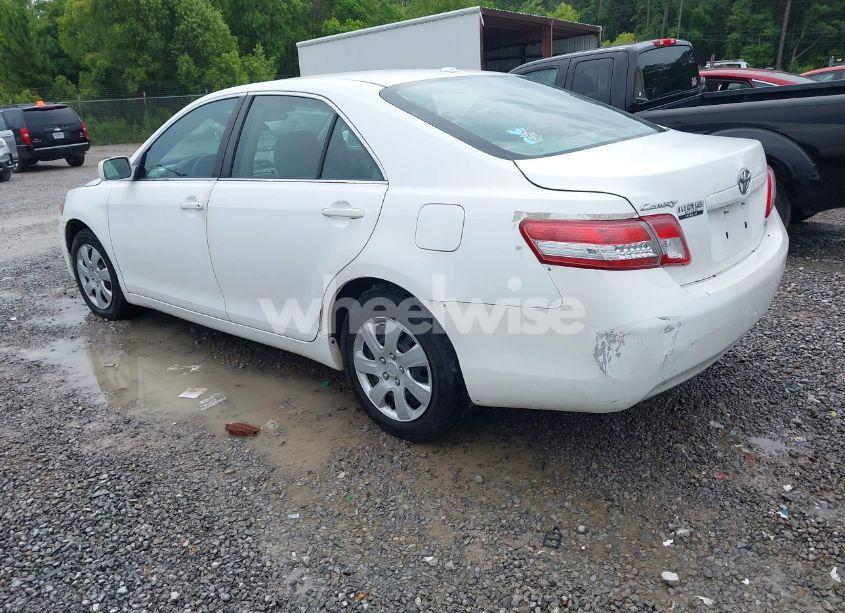 Photo 3 of 2011 Toyota Camry LE (VIN 4T4BF3EK8BR129507)