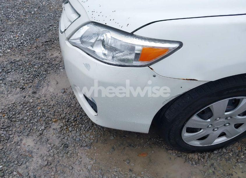 Photo 6 of 2011 Toyota Camry LE (VIN 4T4BF3EK8BR129507)